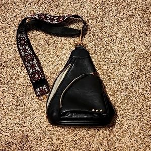 Austin Sling Bag by Pretty Simple